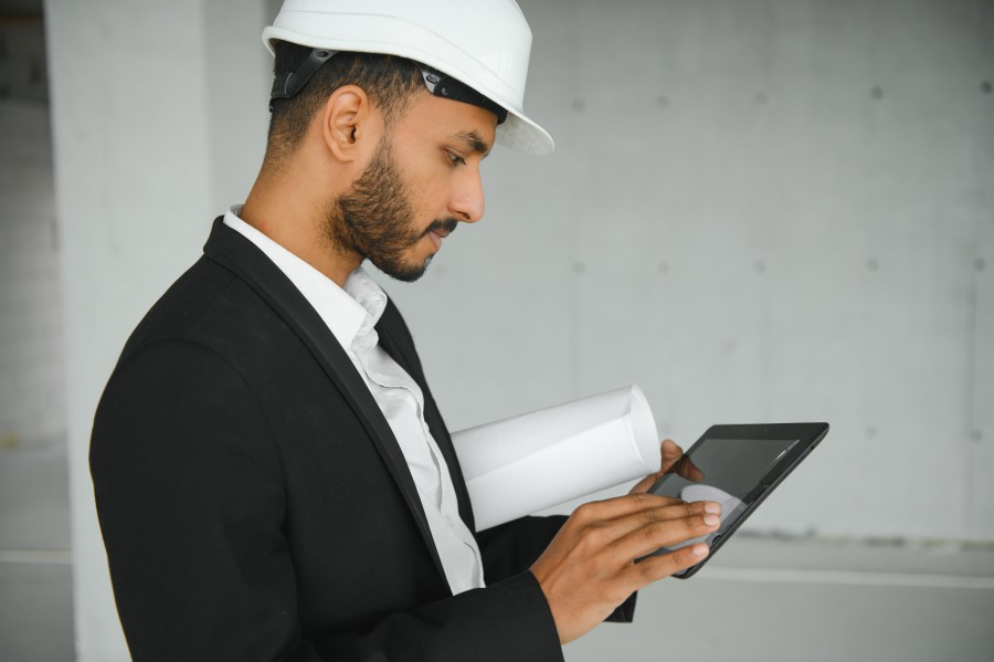 Digitalização na Construção Civil: Como Modernizar a Sua Empresa com o EBZAI.com
